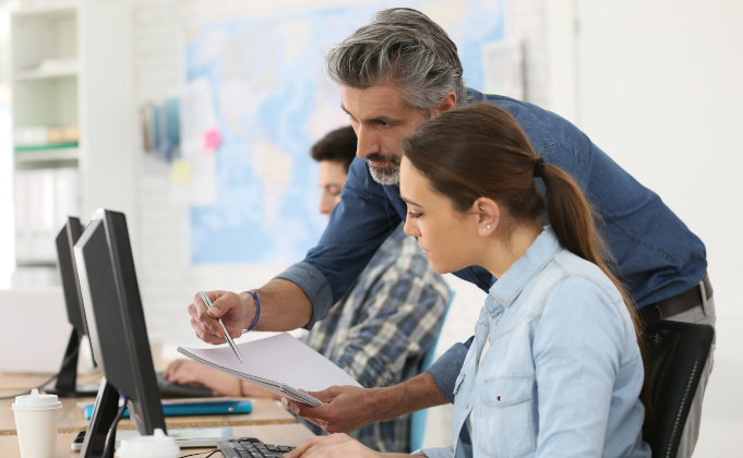Un nouvel appel à projets du programme FSE+ vise à favoriser l'insertion professionnelle des apprentis.